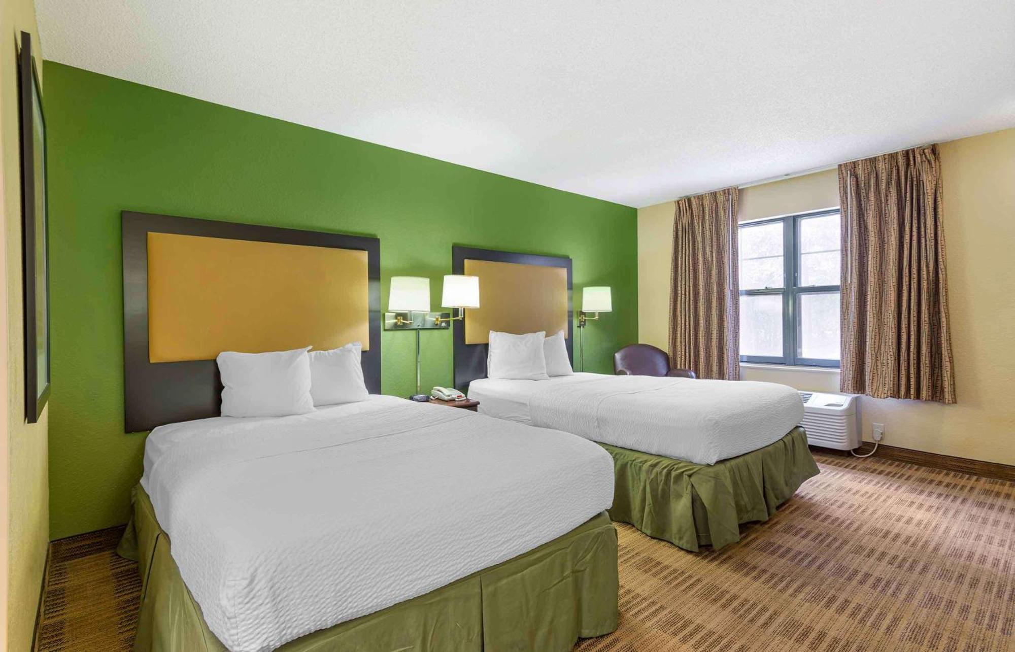 Suburban Bradley Park Hotel Columbus